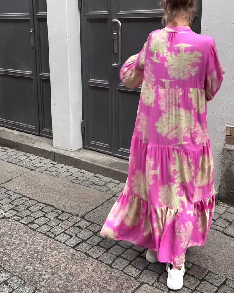 Njut | Lång och flödande klänning